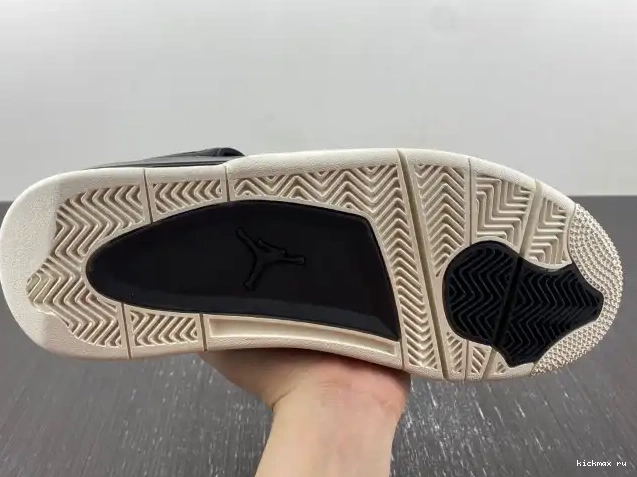 Rep MAX Jordan Pony 4 Black Retro Hair 819139-010 0605
